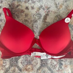NWT Victoria’s Secret red push-up Women's Bra 38B